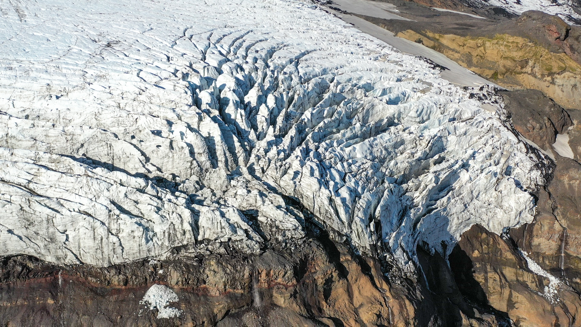 Okraj ľadovca Mýrdalsjökull, ktorého celková rozhloha je 596 km².