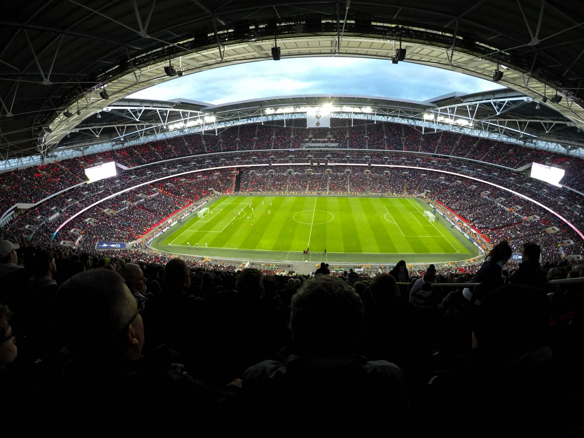 Wembley, takmer vypredané