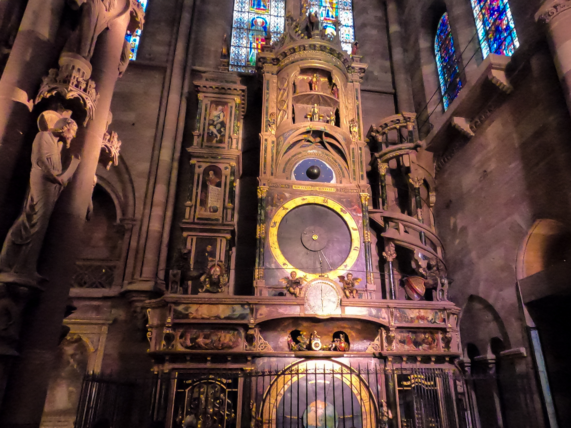 Astronomický orloj v katedrále Notre-Dame