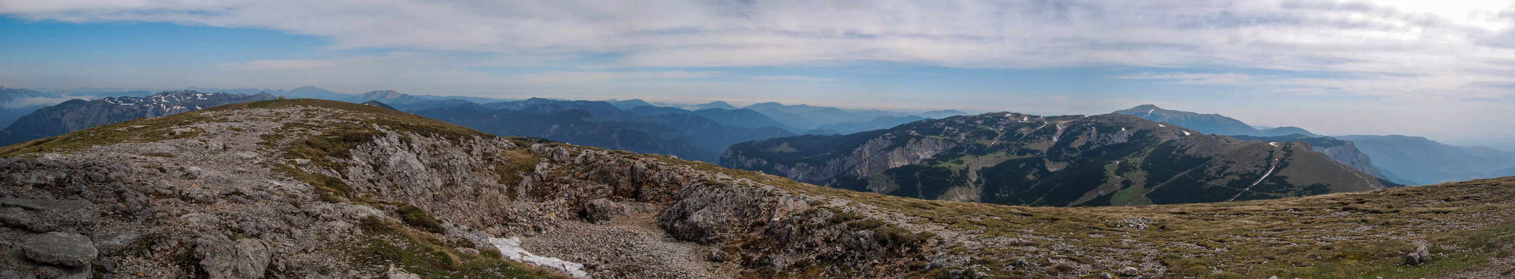 Panoráma z Heukuppe sever a východ