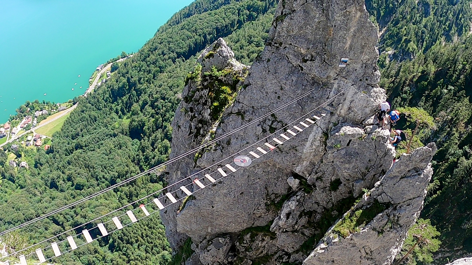 Lanový most na Drachenwand zhora.