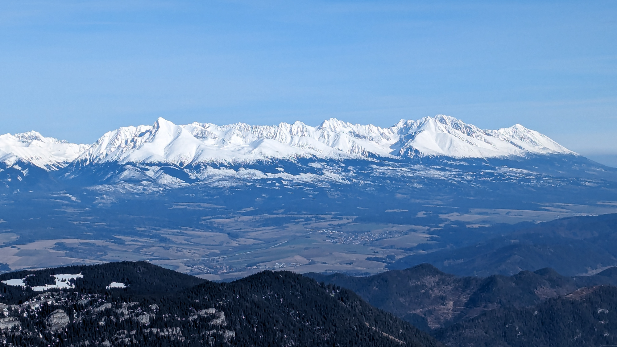 Pohľad na Vysoké Tatry.