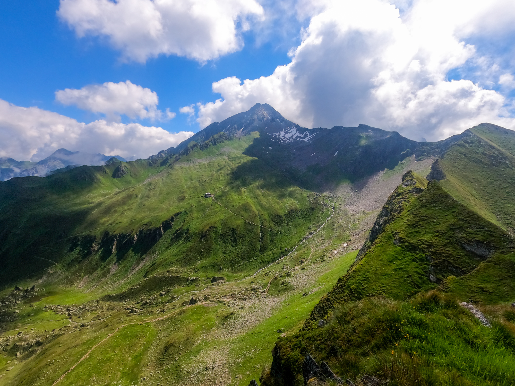 Pohľad na Ahornspitze zo Filzenschneid