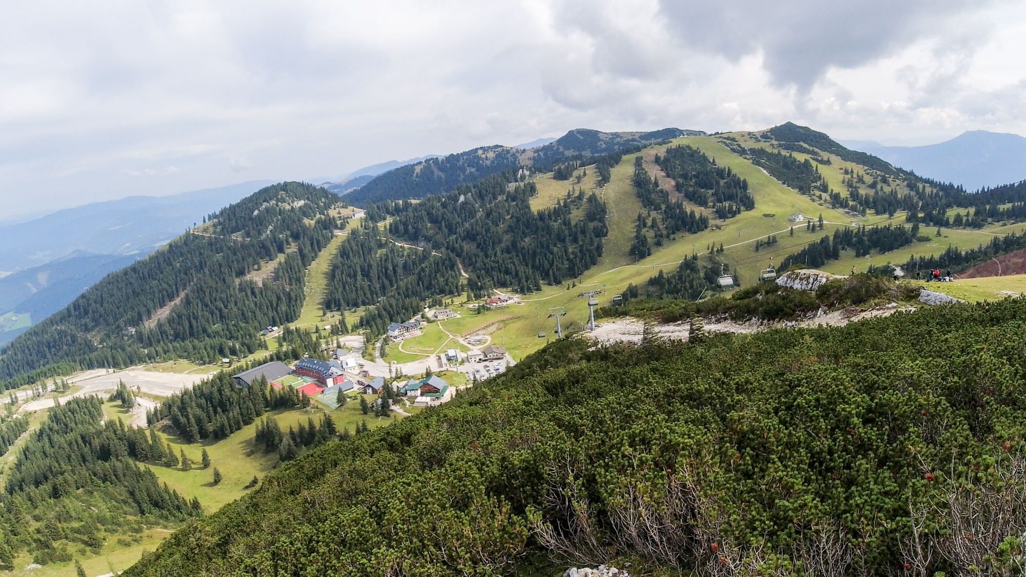 Pohľad na lyžiarske stredisko Hochkar.