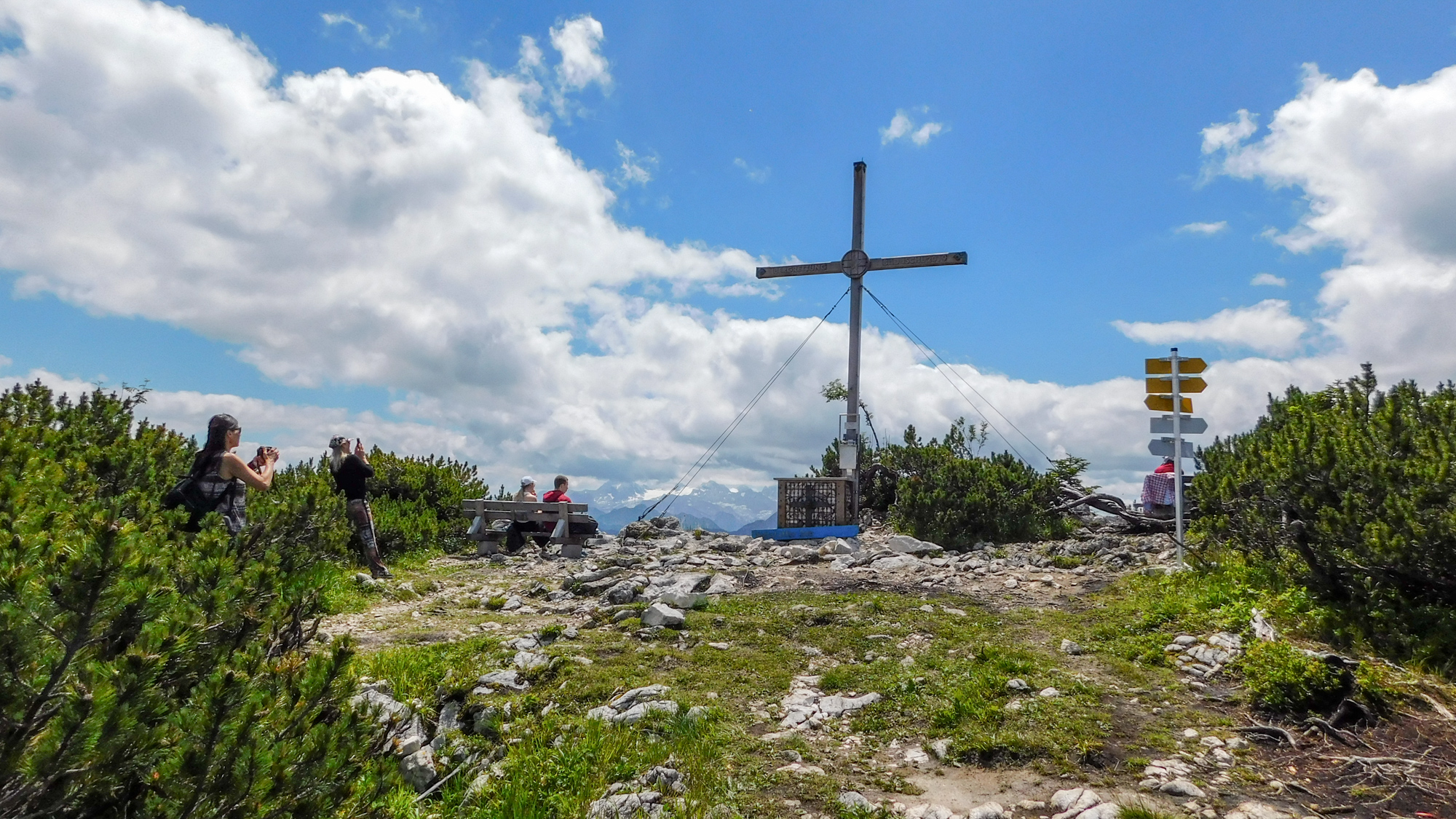 Vrch Elferkogel vzdialený asi 10 minút od vrcholu Katrin.