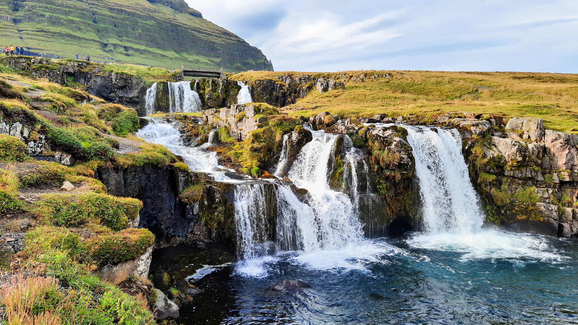 Spodná časťč vodopádu Kirkjufellsfoss.