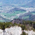 Foto 14: Výhľad z vrcholu na obec Bad Ischl v zelenom údolí