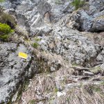 Foto 5: Začiatok ferraty so žltým označením