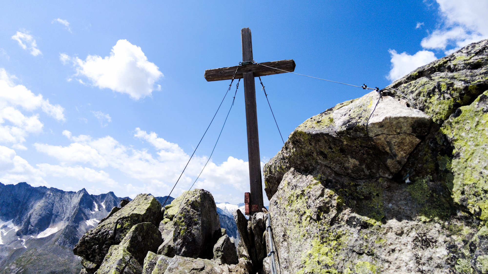 Kríž na vrchole Rainbachköpfl (2689 m)