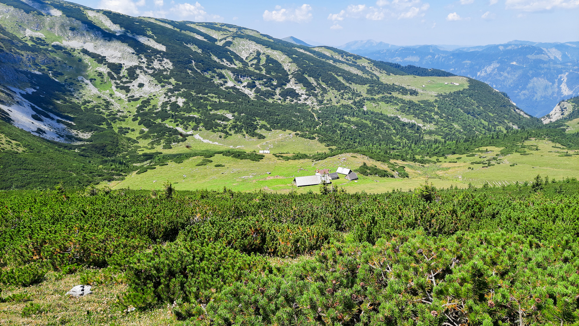 Salaš Taupentalalm v doline Taupental.