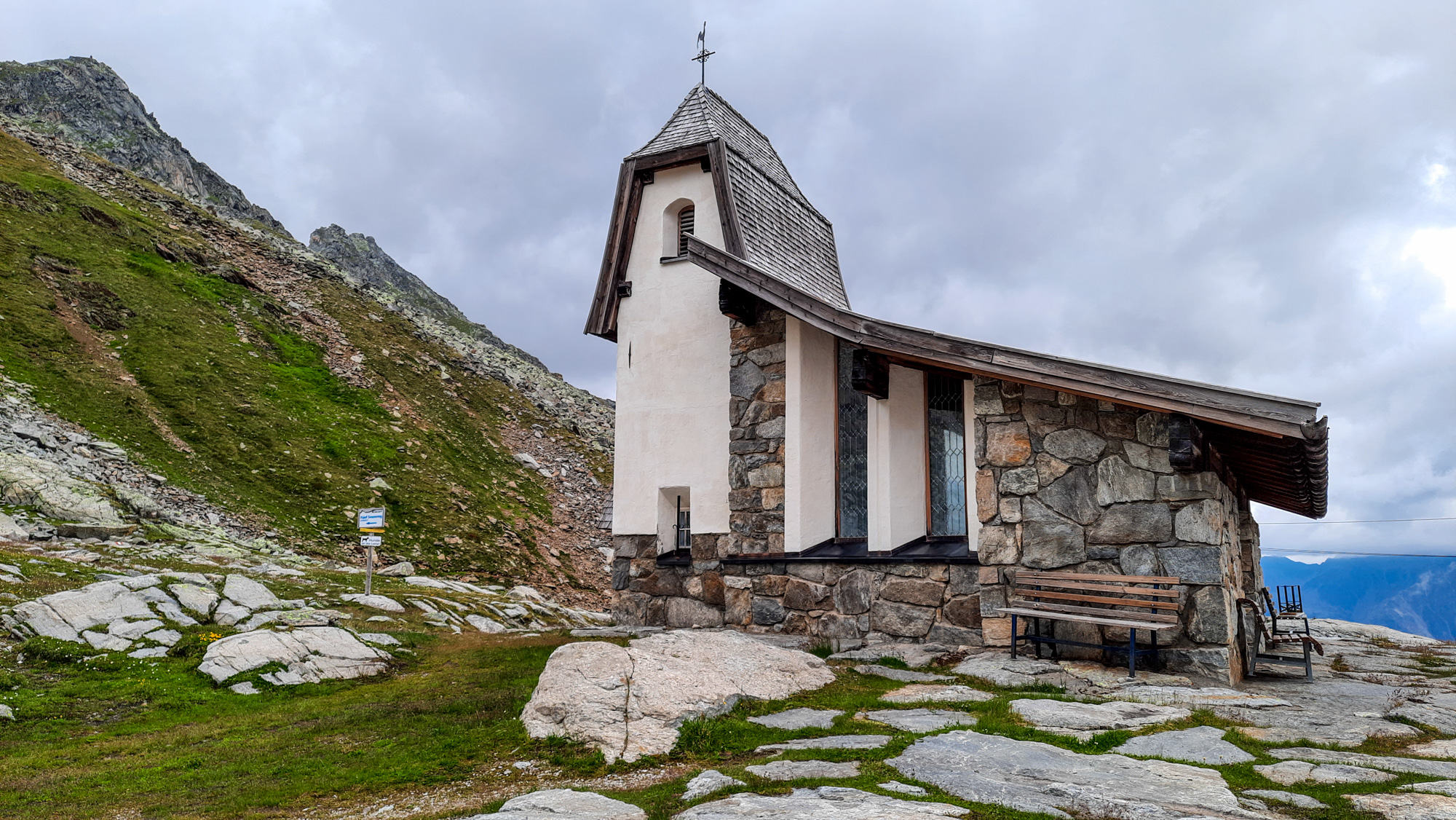 Kaplnka na začiatku túry pri parkovisku Rettenbach.