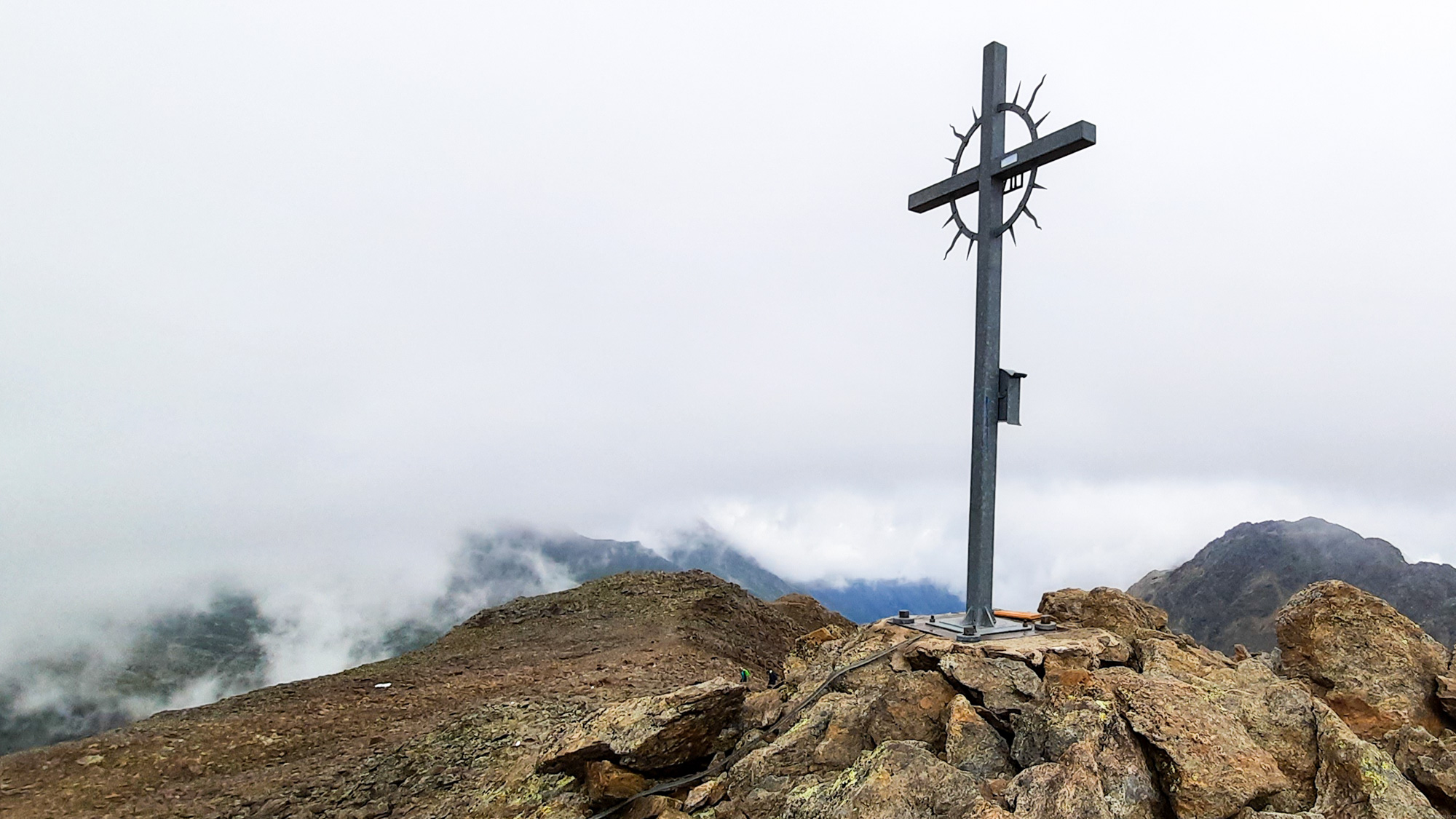 Výstup trval necelé dve hodiny, ešte jednoduchší je výstup od lanovky Giggijoch.