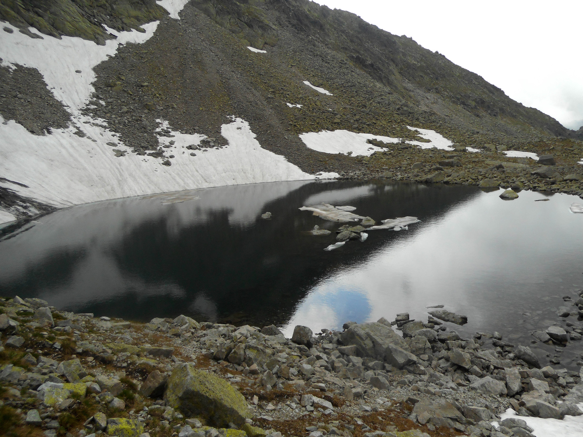 Modré pleso (2189 m) je najvyššie položené pleso vo Vysokých Tatrách