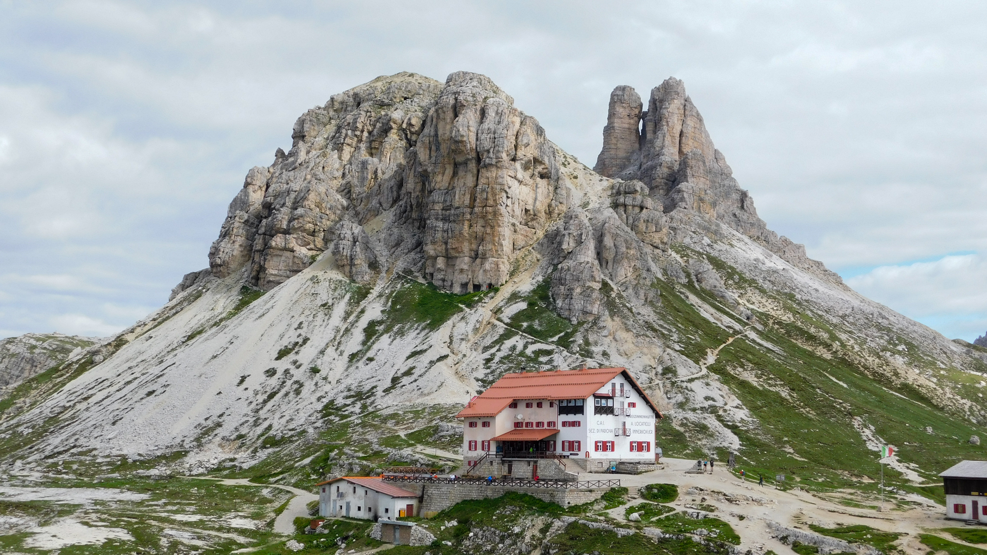 Pohľad na Sasso di Sesto a Toblinger Knoten.