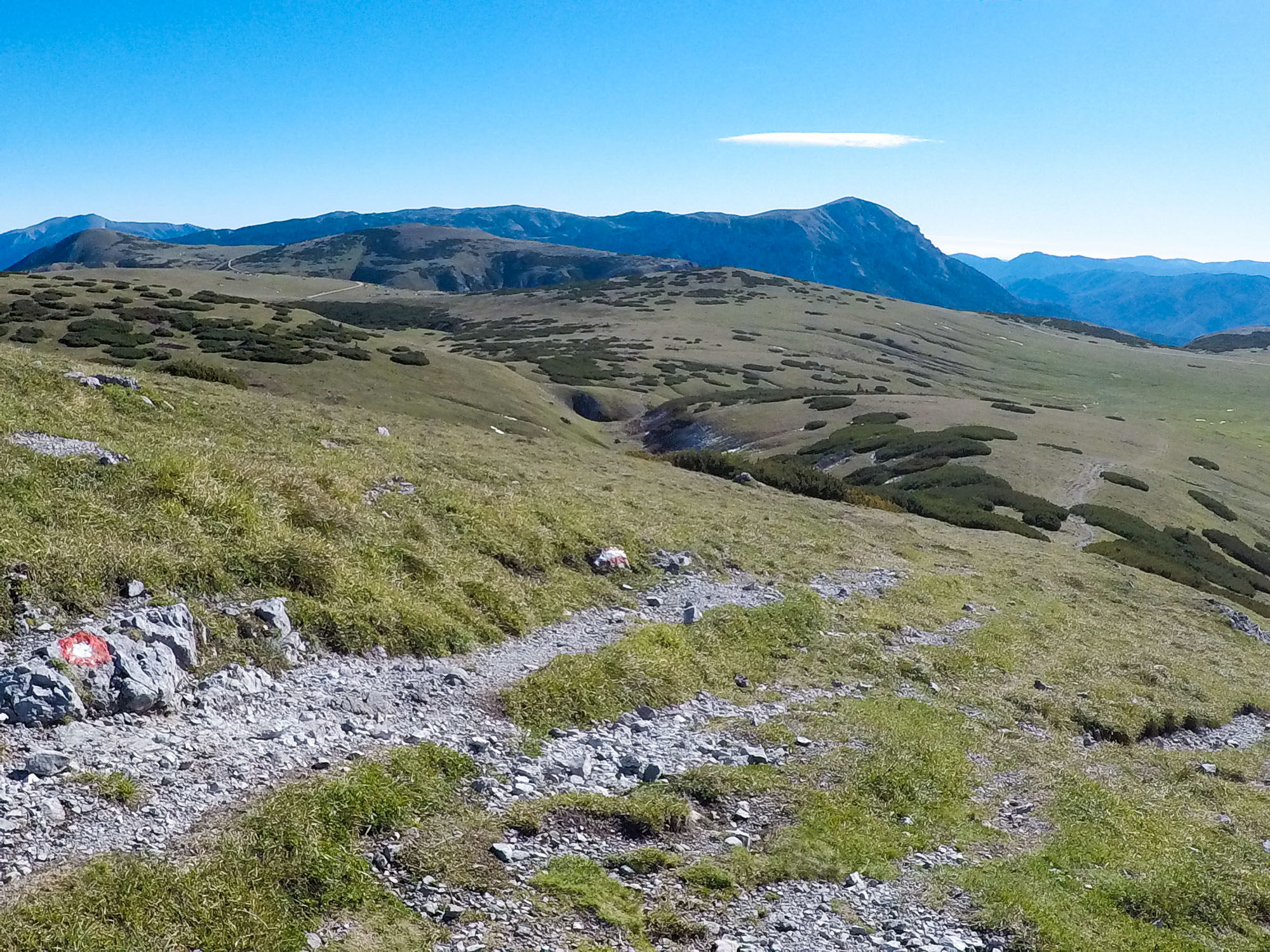 Pohľad na Heukuppe pri stúpaní na Windberg.