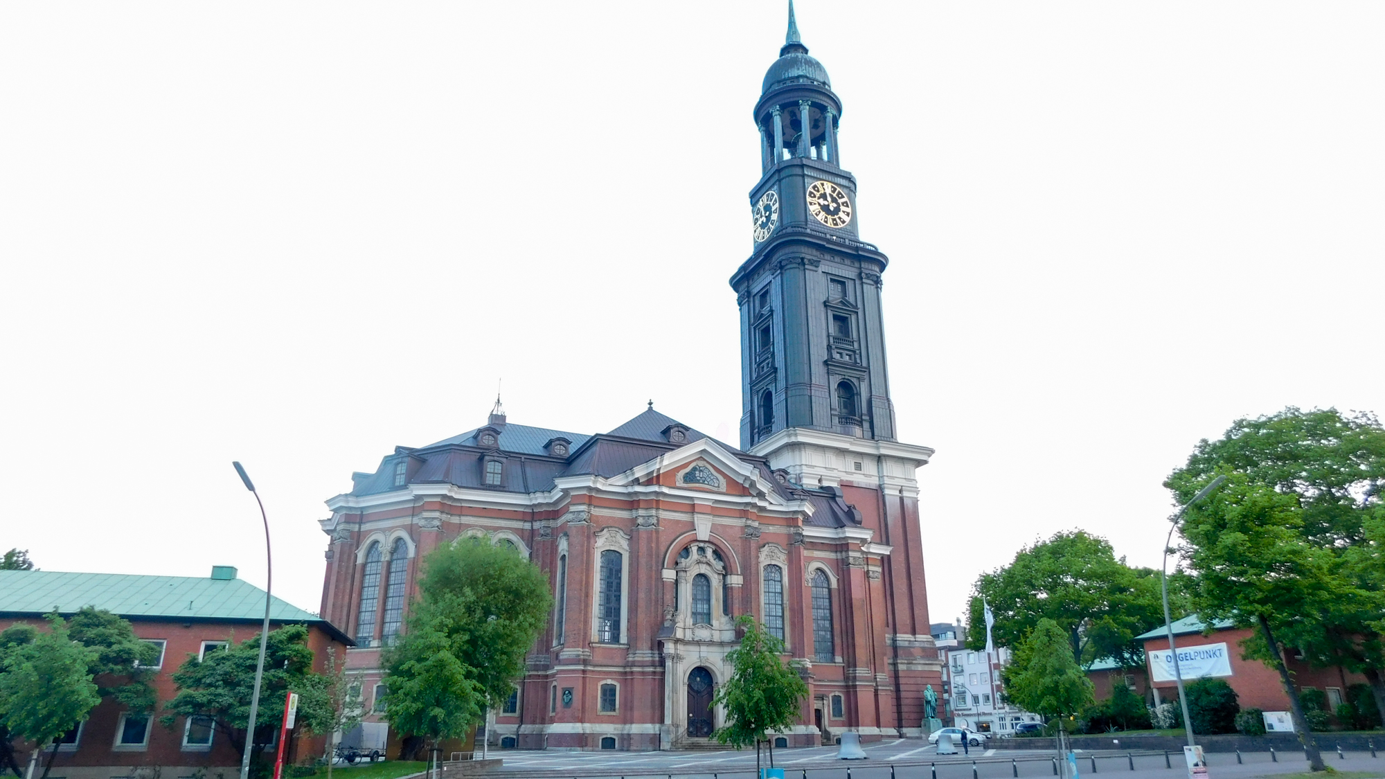 Kostol svätého Michala, Hauptkirche St. Michaelis.